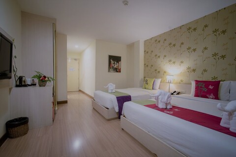 빌라 차차 카오산 람부뜨리