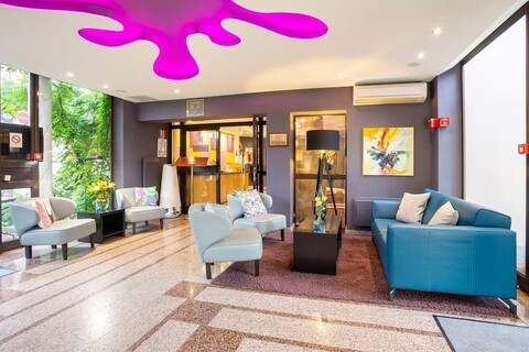 호텔 - 레스토랑 크리스탈