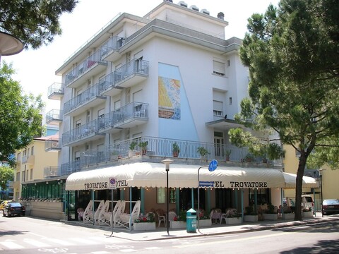 호텔 트로바토레