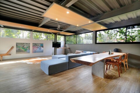 클리오 아파트먼츠