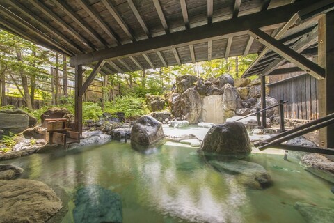 쿠사츠 나우 리조트 호텔