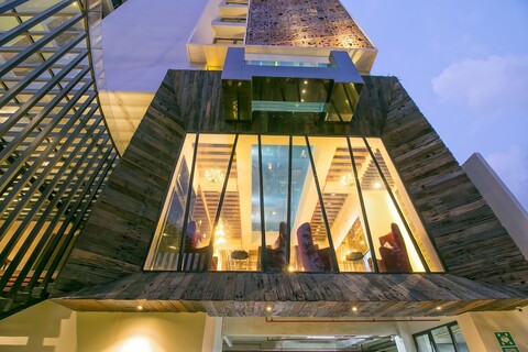 포스토 도르미레 호텔 자카르타