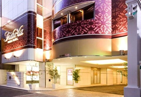 호텔 훌룰라 - 어른 전용