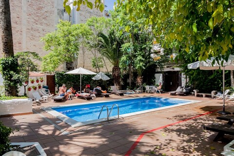 호텔 갈레온 - 갈레온 파비욘