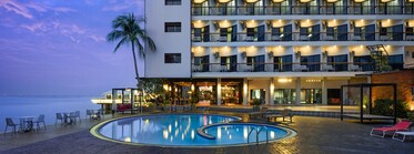 더 로프트 시사이드 스리라차