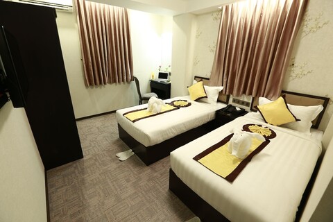 로즈 팰리스 호텔 양곤