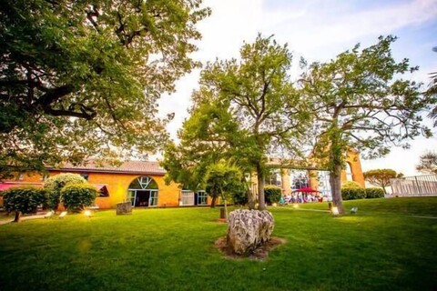 레 제큐리 들라투흐