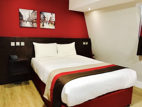 로열 케임브리지 호텔