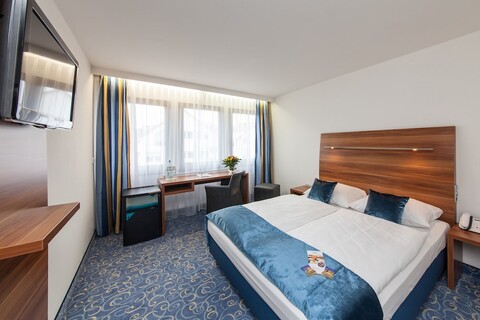 호텔 스트로가우