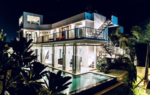 할리우드 풀 빌라 좀티엔 파타야