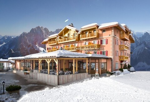 레이디 마리나 호텔 & 리조트