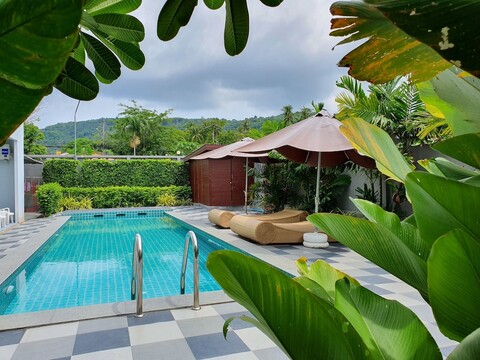 빅 부다 힐사이드 호텔