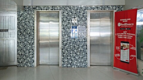 레드도어즈 플러스 니어 UV 만다웨 세부