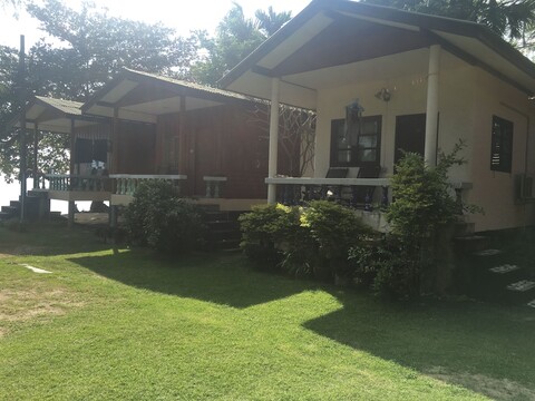 블루 로터스 리조트