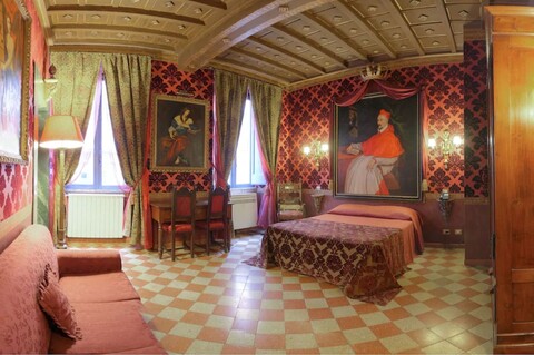 안티카 디모라 데 미카엘리스