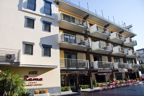 라마 팰리스 호텔