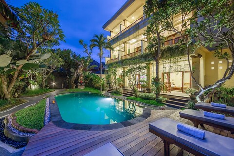 더 툰중 우붓 리트리트