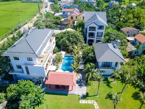 호이안 레베리에 빌라