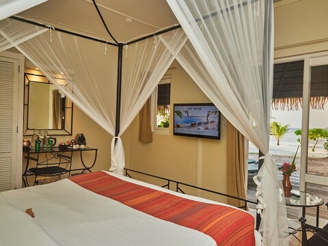 쿠레두 아일랜드 리조트