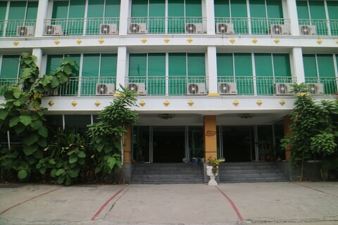 다이아몬드 스위트 호텔