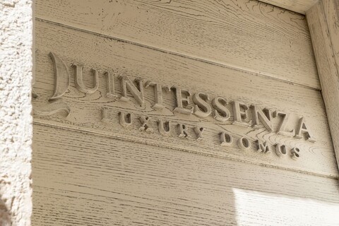 퀸테센사 럭셔리 도무스