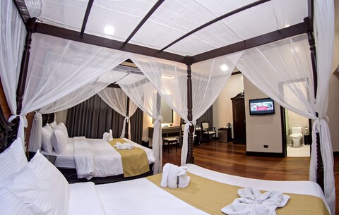 비간 플라자 호텔