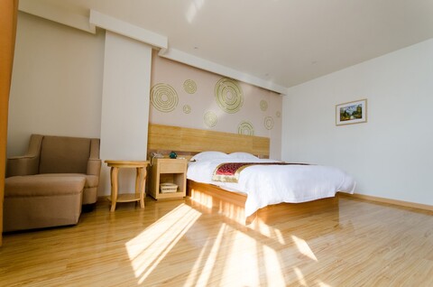 그린트리 인 쑤저우 노스 중산 로드 웨이예 잉춘 플라자 비즈니스 호텔