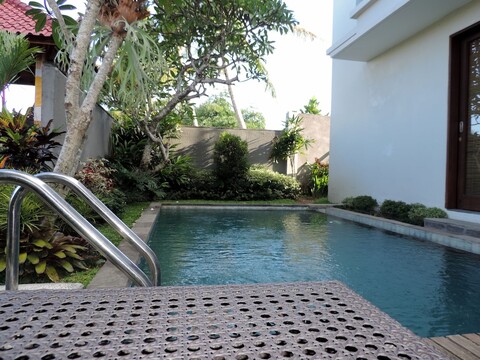 두아나 사리 우붓