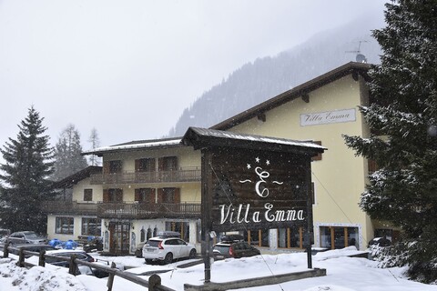 IHR 호텔 빌라 엠마