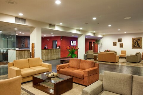 산 아구스틴 익스클루시브 호텔