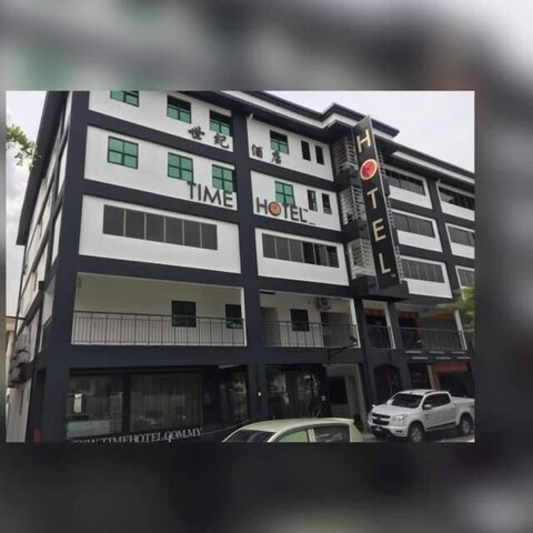 타임 호텔 쿠차이 라마