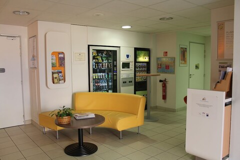 퍼스트 인 호텔