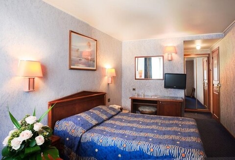 호텔 메스레이 리퍼블리크