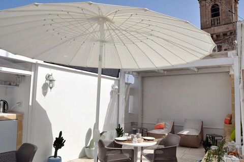 돈나 피에라 - 디모레 디 차르메