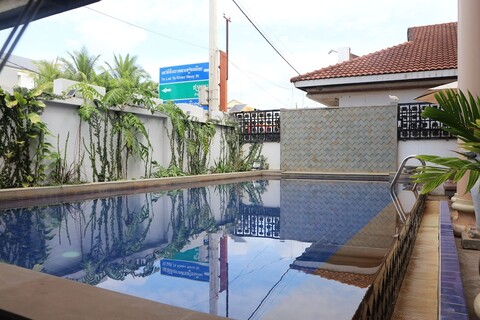 맘스 게스트하우스