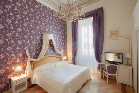 를레 라 코르테 디 클로리스