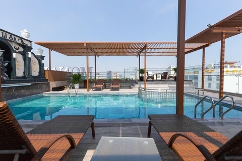 모나리자 아파트먼트