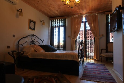 탐 스퀘어 부티크 호텔