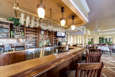 몬테 카를로 인 - 브램턴 스위트