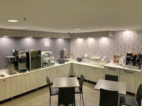 마이크로텔 인 앤드 스위트 바이 윈덤 인버 그로브 하이츠/미니애폴리스