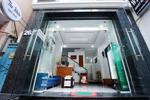 더 화이트 하우스