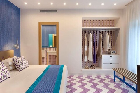 카사 도미노바 데 럭스