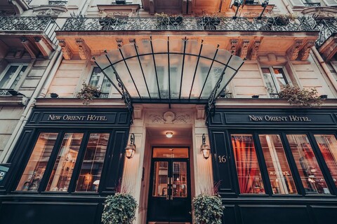 뉴 오리엔트 호텔