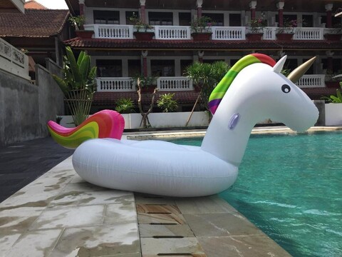 팜 가든 쿠타 호텔