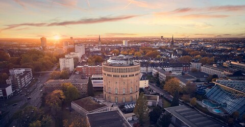 바서투름 호텔 쾰른, 큐리오 컬렉션 바이 힐튼
