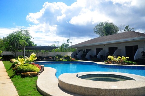 알로나 데 트로피카나 리조트