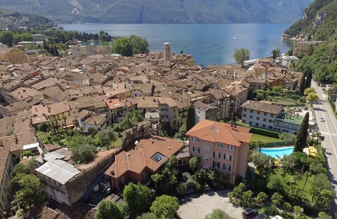 호텔 빌라 미라발레