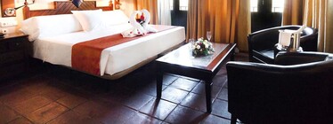 카사 팔라시오 필라르 델 토로