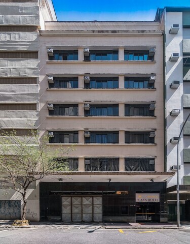 소네카 플라자 호텔