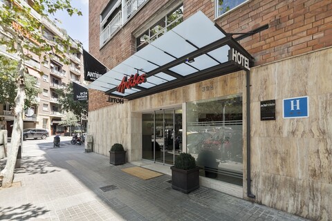 호텔 악타 안티베스